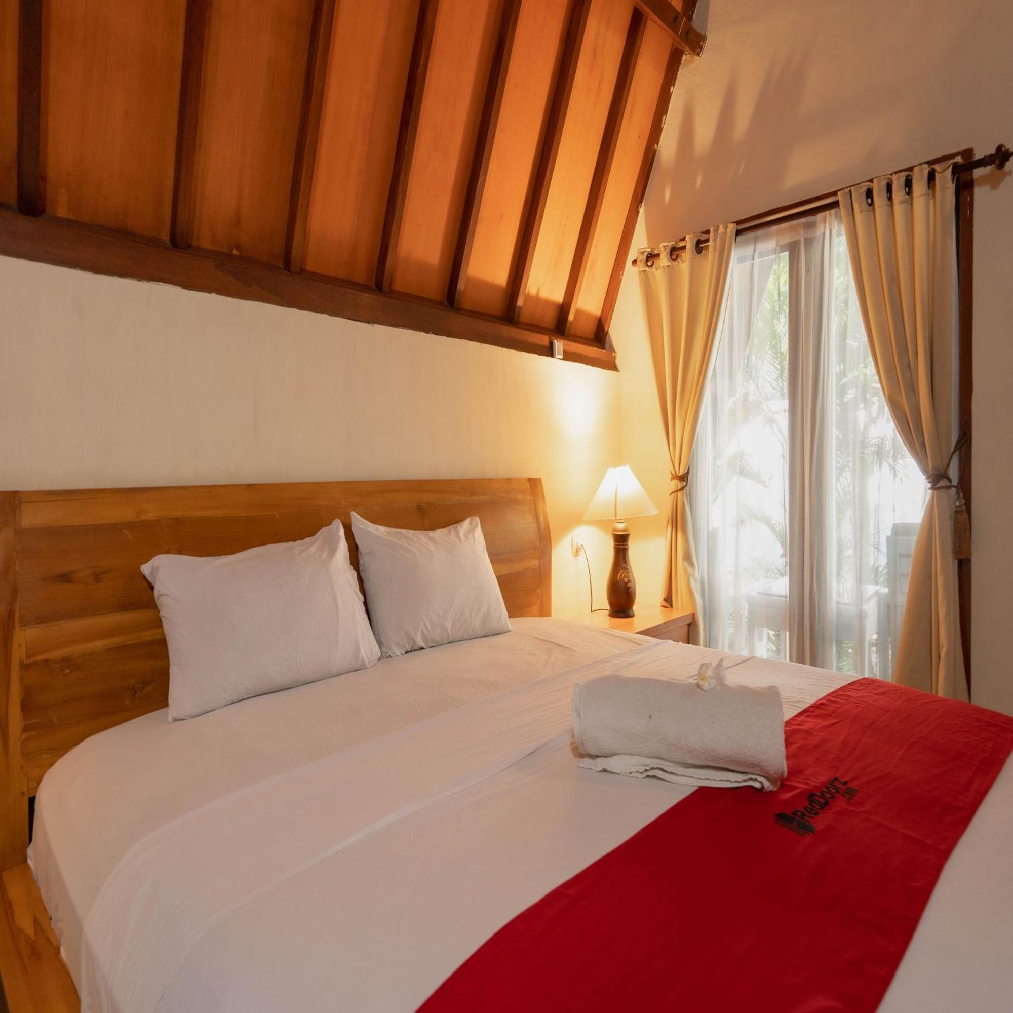 Reddoorz At Ocean 2 Gili Trawangan Ξενοδοχείο Εξωτερικό φωτογραφία